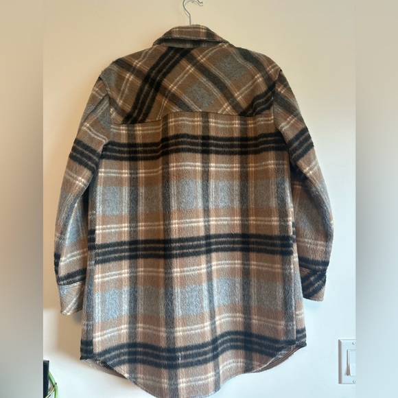 Gentle Fawn Plaid Coat - Picture 4 of 6